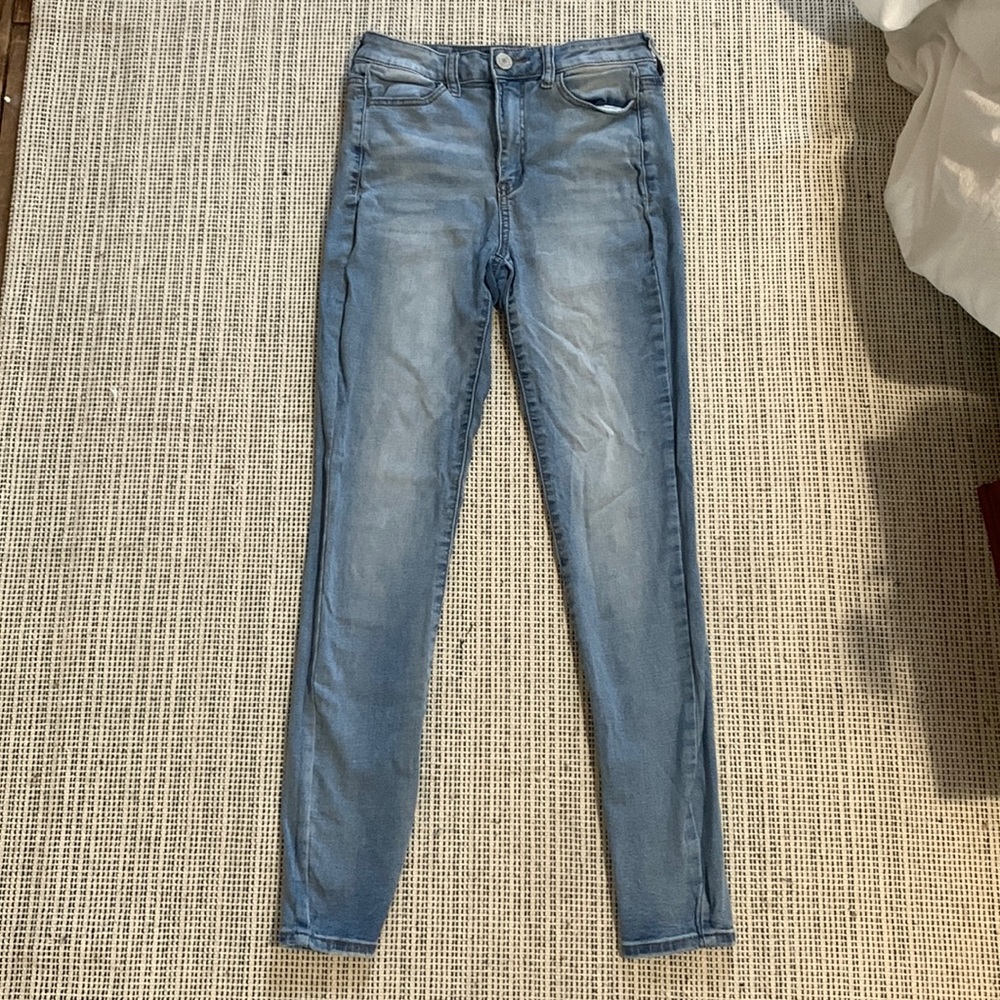 Light Wash Skinny Jeans